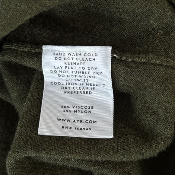 AYR Turtleneck Lightweight Sweater Olive Green L - Picture 5 of 6